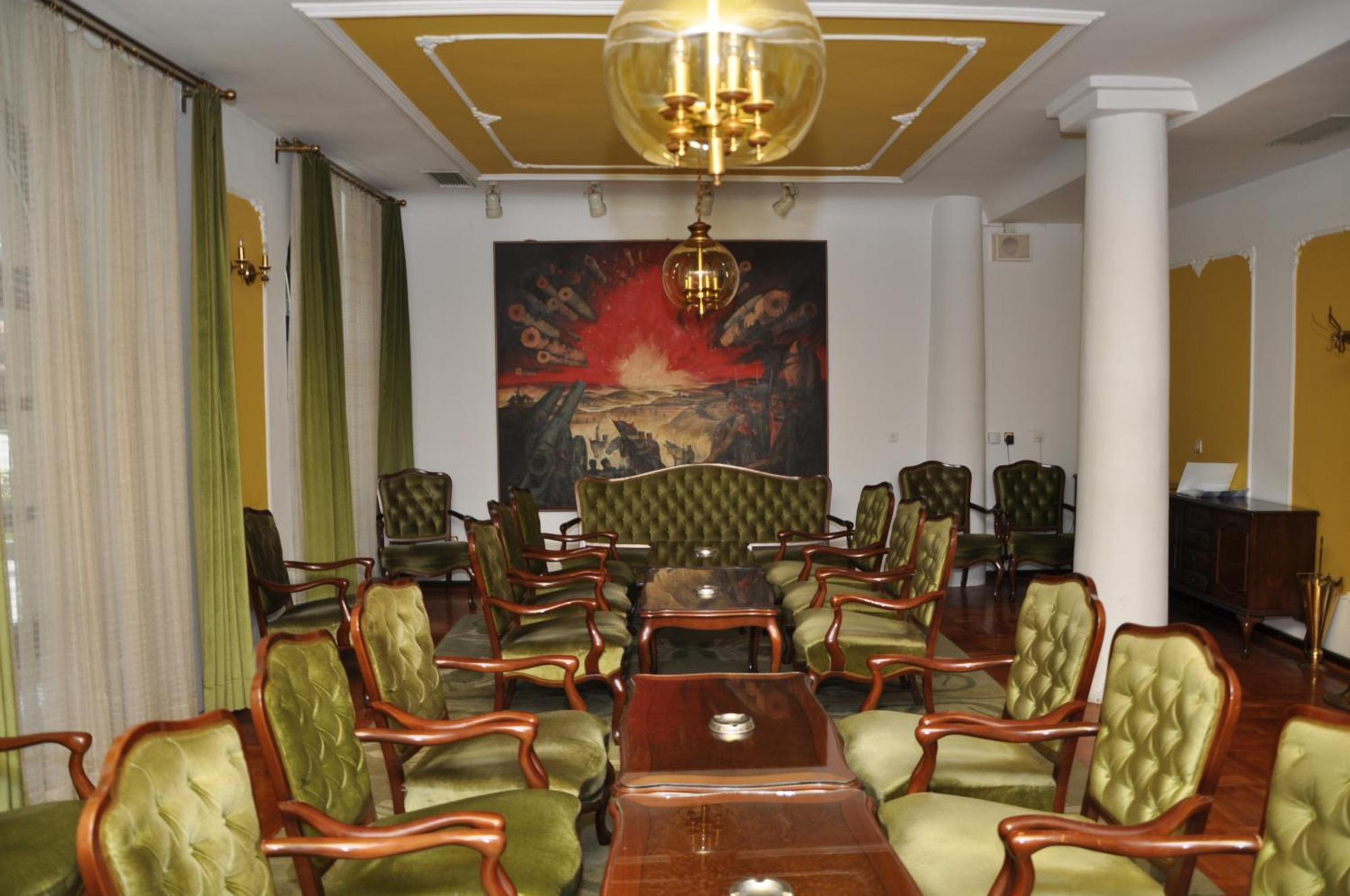 Hotel Grand Valjevo Restoran foto