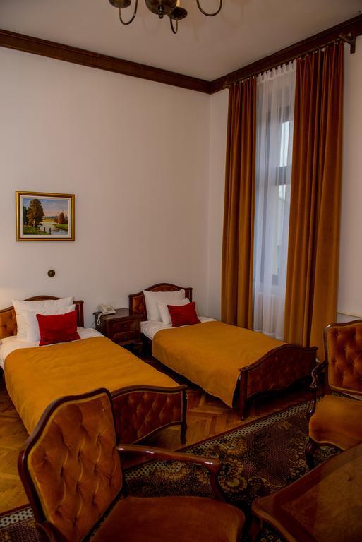 Hotel Grand Valjevo Bagian luar foto