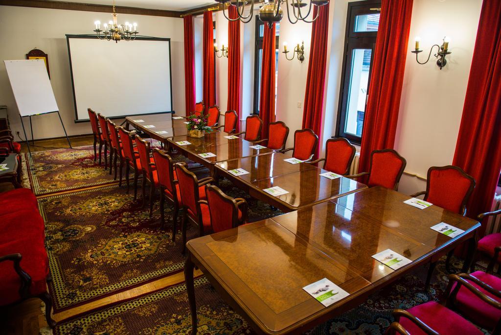 Hotel Grand Valjevo Bagian luar foto