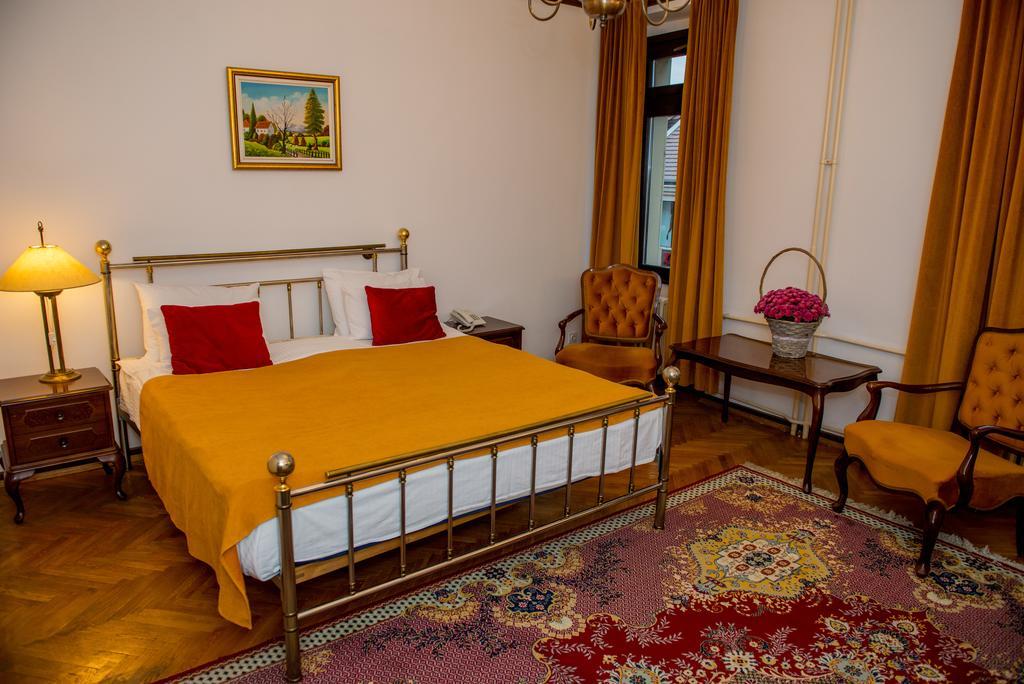 Hotel Grand Valjevo Bagian luar foto