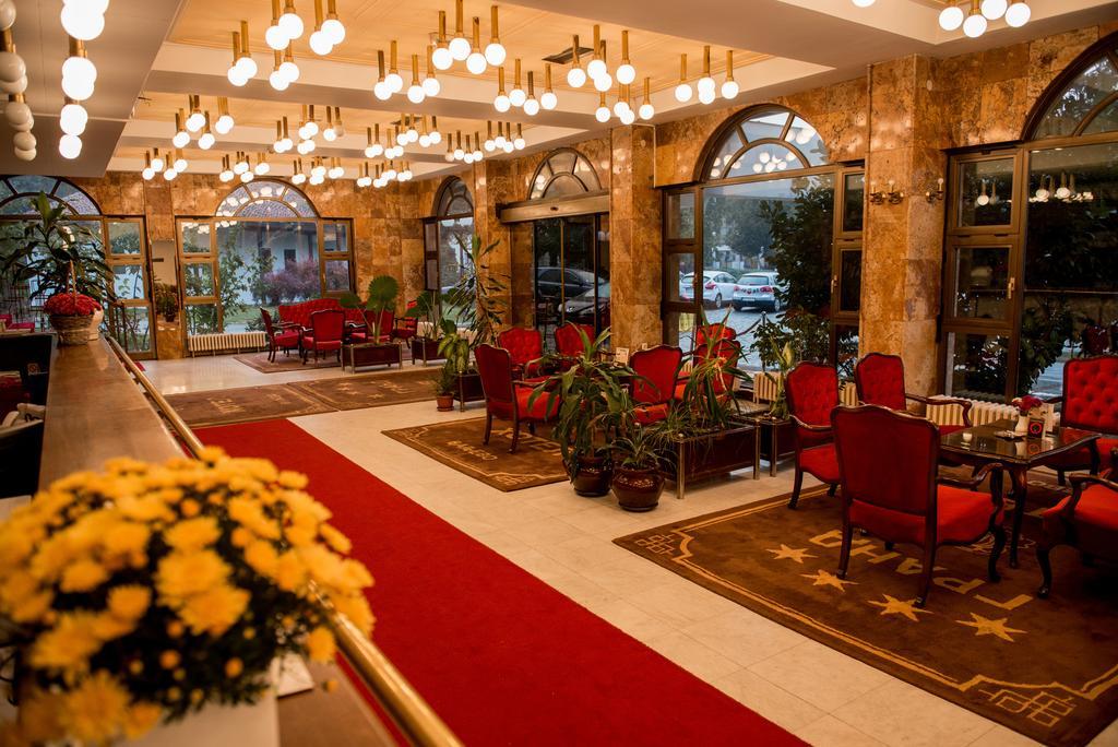 Hotel Grand Valjevo Bagian luar foto