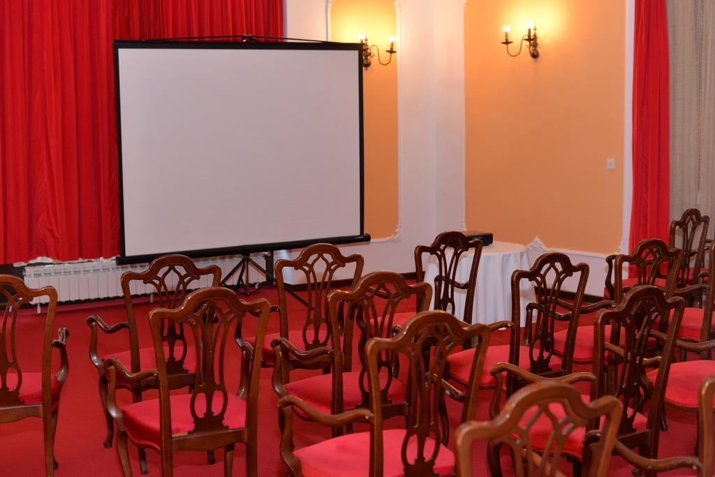 Hotel Grand Valjevo Bagian luar foto