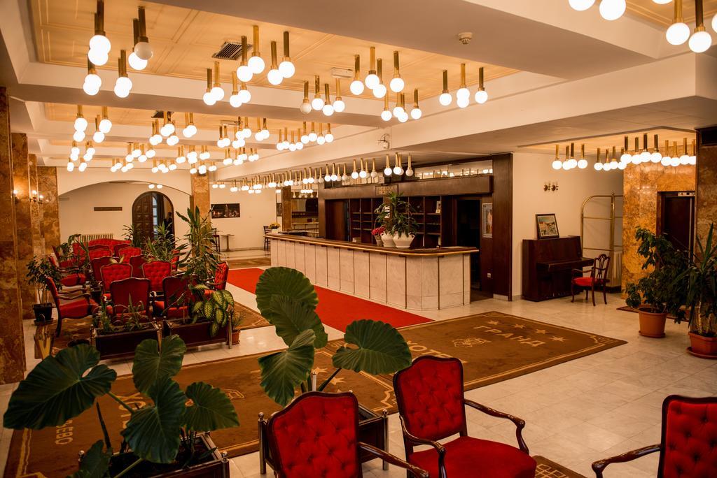 Hotel Grand Valjevo Bagian luar foto